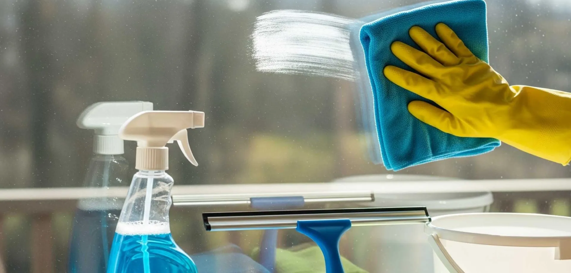The Ultimate Guide to Cleaning Every Glass Surface in Your Life